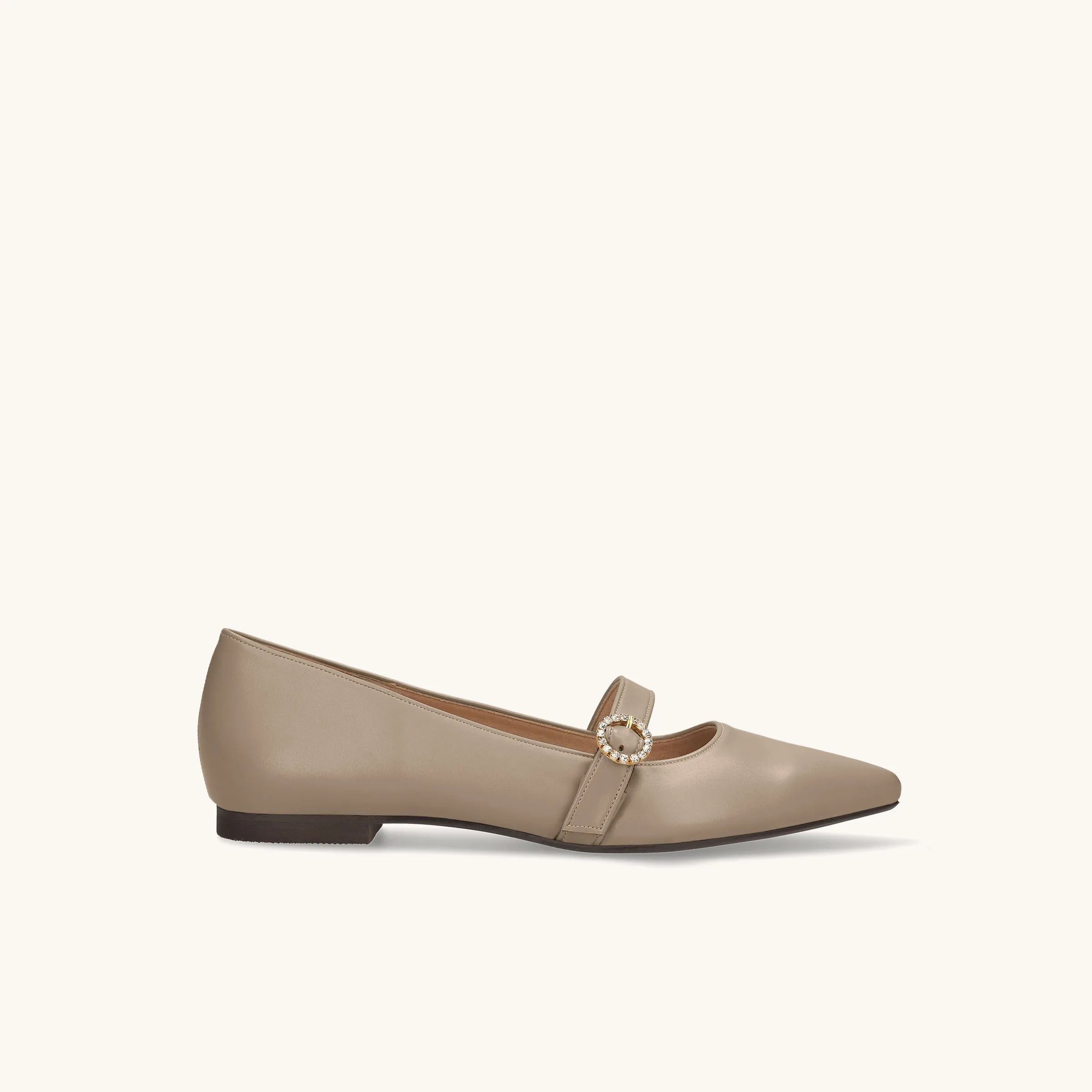 44% OFF: 2022AW: Instep Strap Flat Shoes (m17005) Black