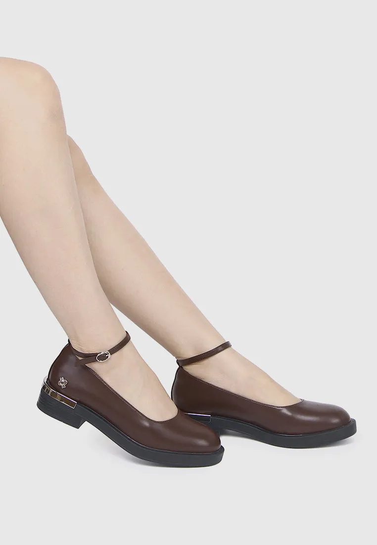 A Smiling Heart Ankle-Strap Flats & Ballerina (Brown)