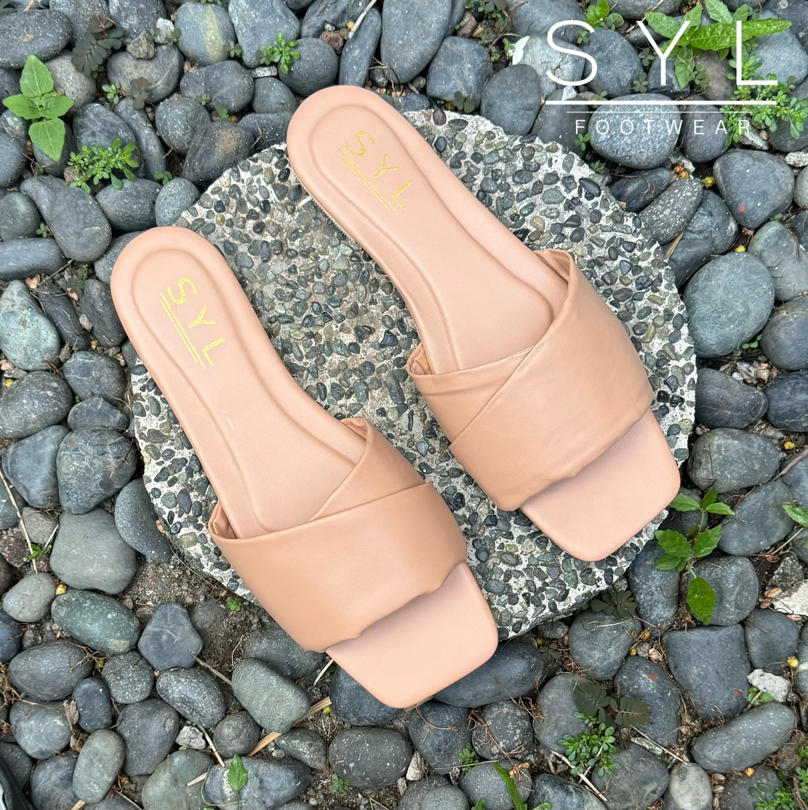 Abigail flats by SYL