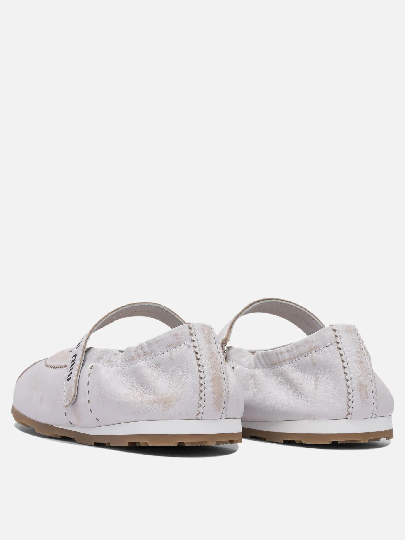 Bleached leather ballet flats