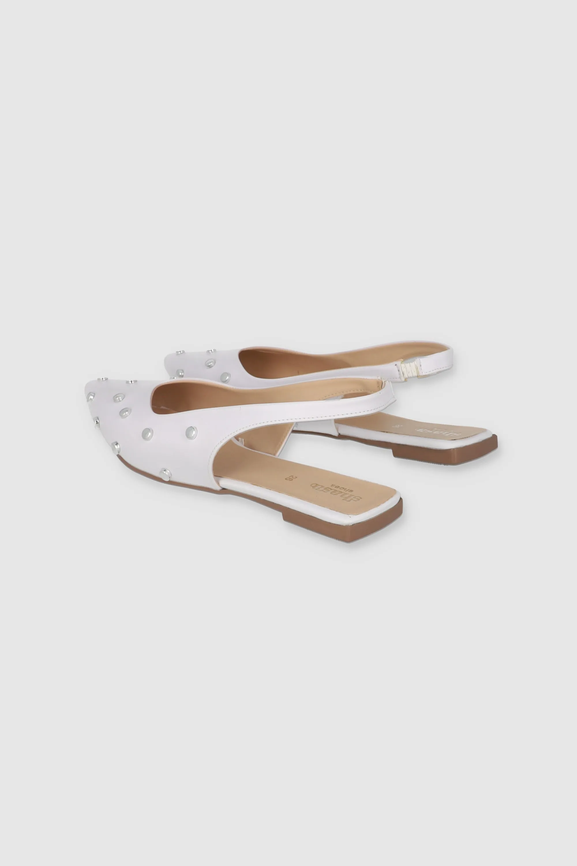 Flat Pointy Studs