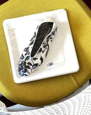 Floral Pattern Flat Shoes