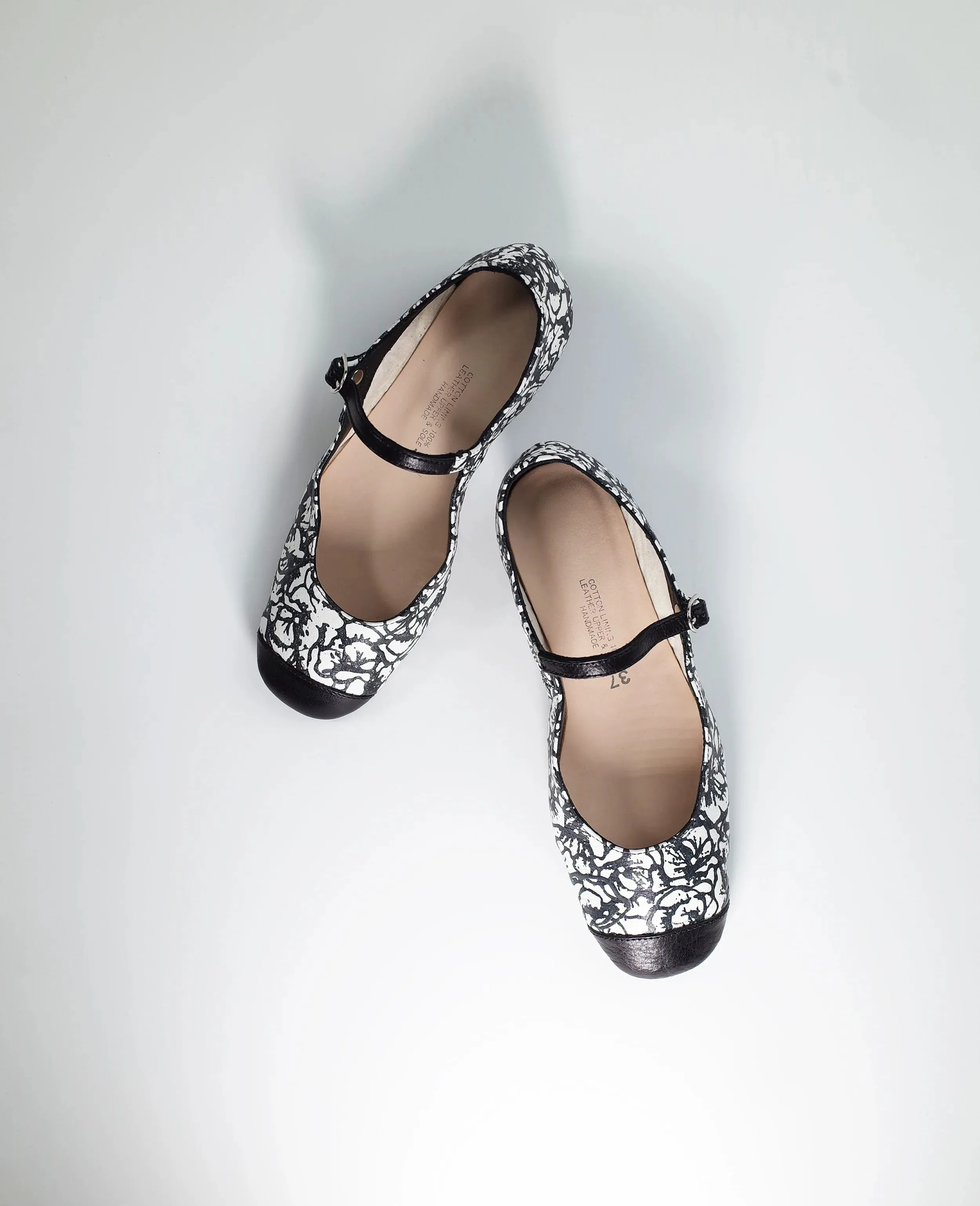 Floral Pattern Mary Jane Shoes