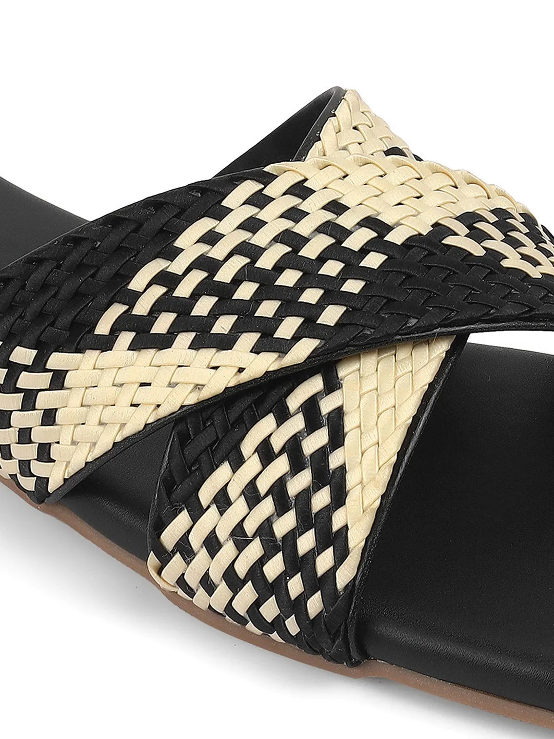 Gilded Glamour: Everyday Style