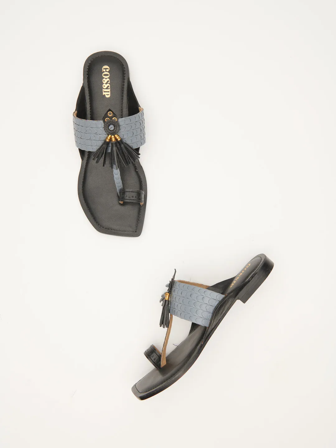 INTERLACED TASSEL KOHLAPURI