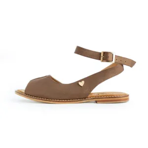 Jess Flat Sandals - Brown