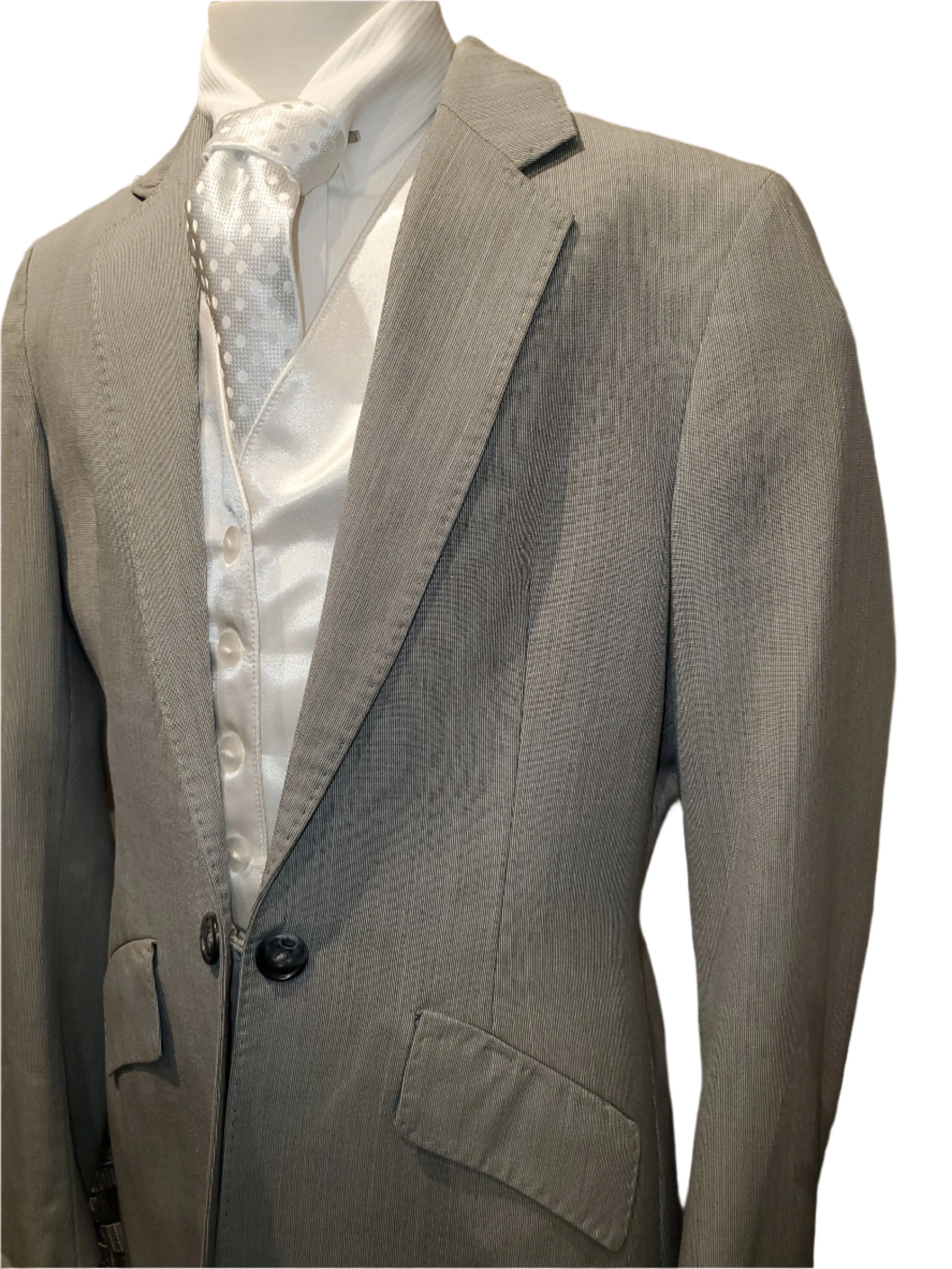 LeCheval, Girls Day Suit