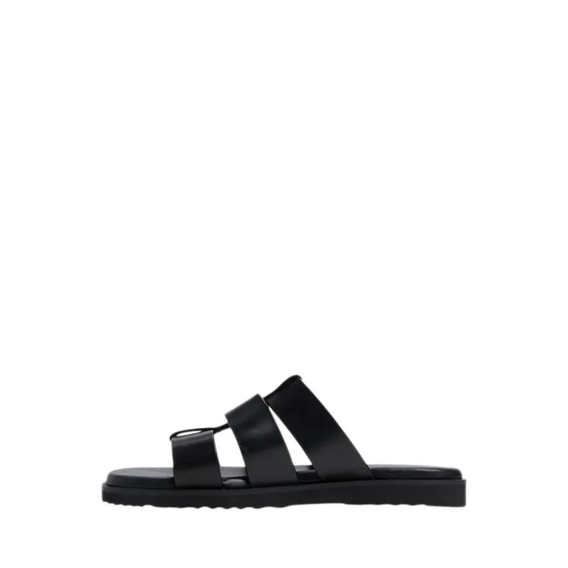 LIGHT FLAT SANDALS - BLACK