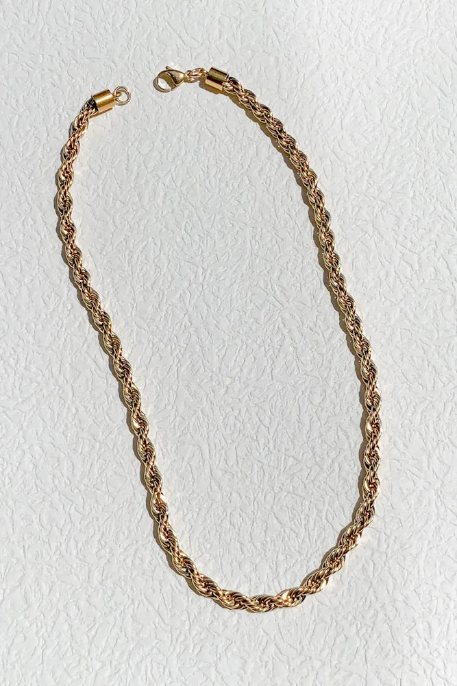 Lottie Chain Necklace