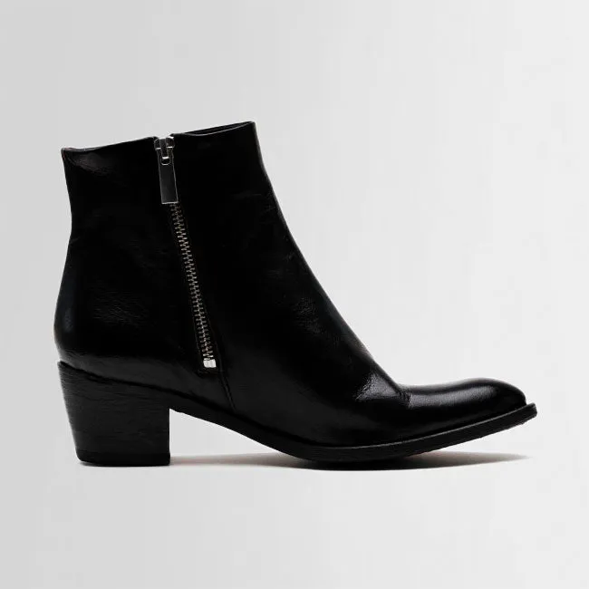 MAE soft BLACK (SAMPLE) Size 37