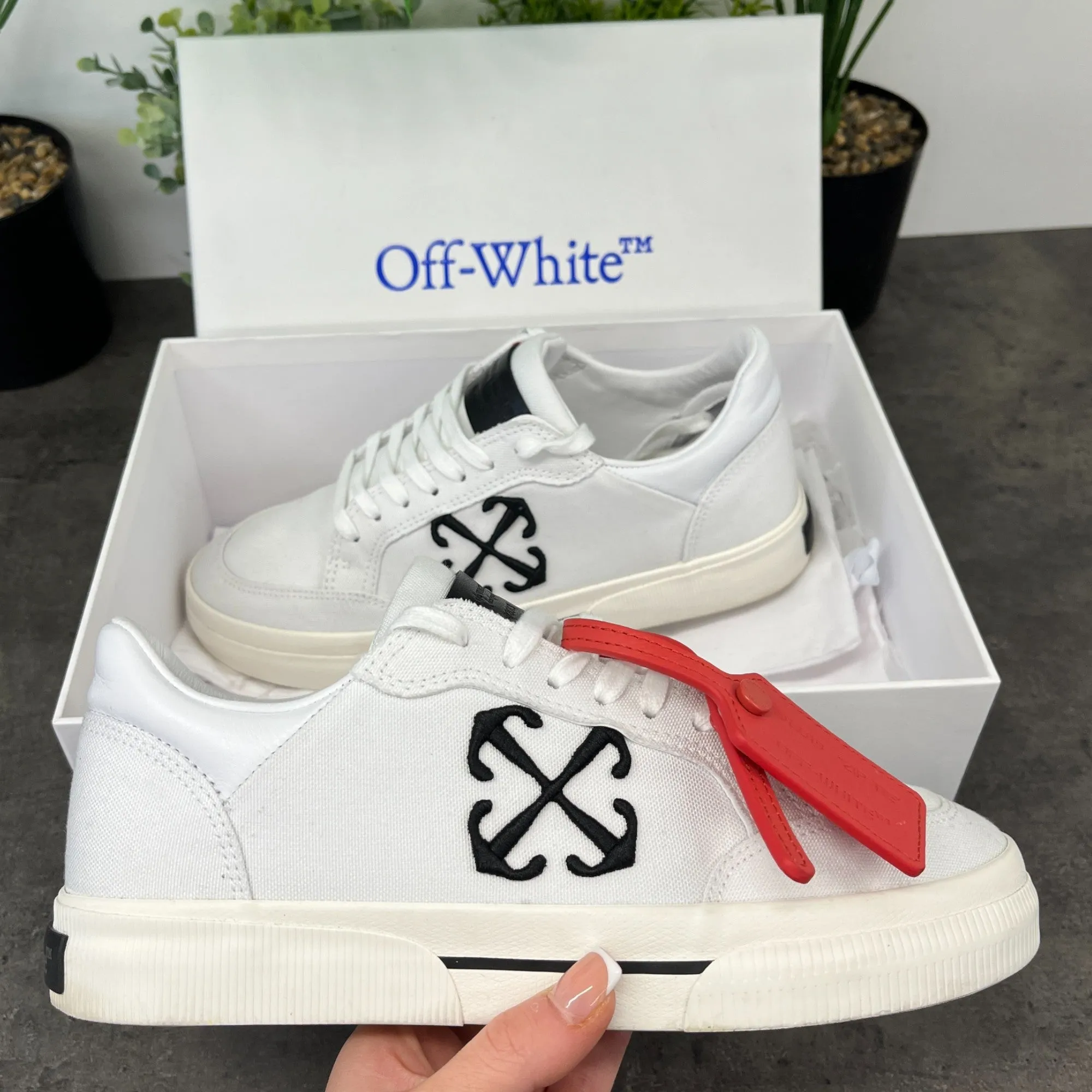 Men's Vulcanized Low Trainers White Size EU 40 / UK 6