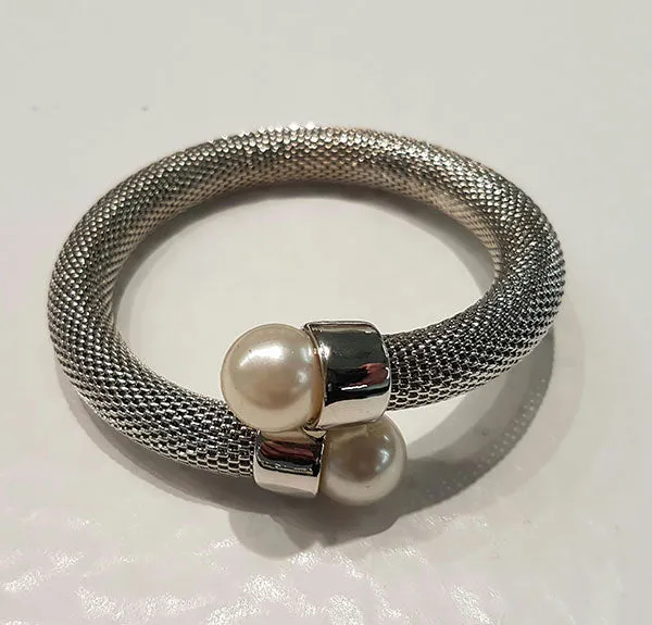 Modern Pearl Bangle