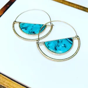 NATURAL STONE HOOP EARRINGS (Mint)