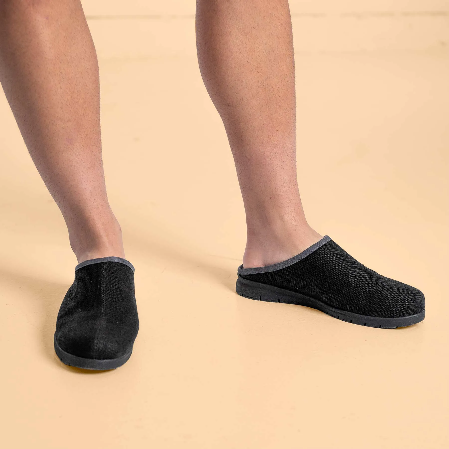 OREGON Unisex Organic Hemp Clogs Sandals