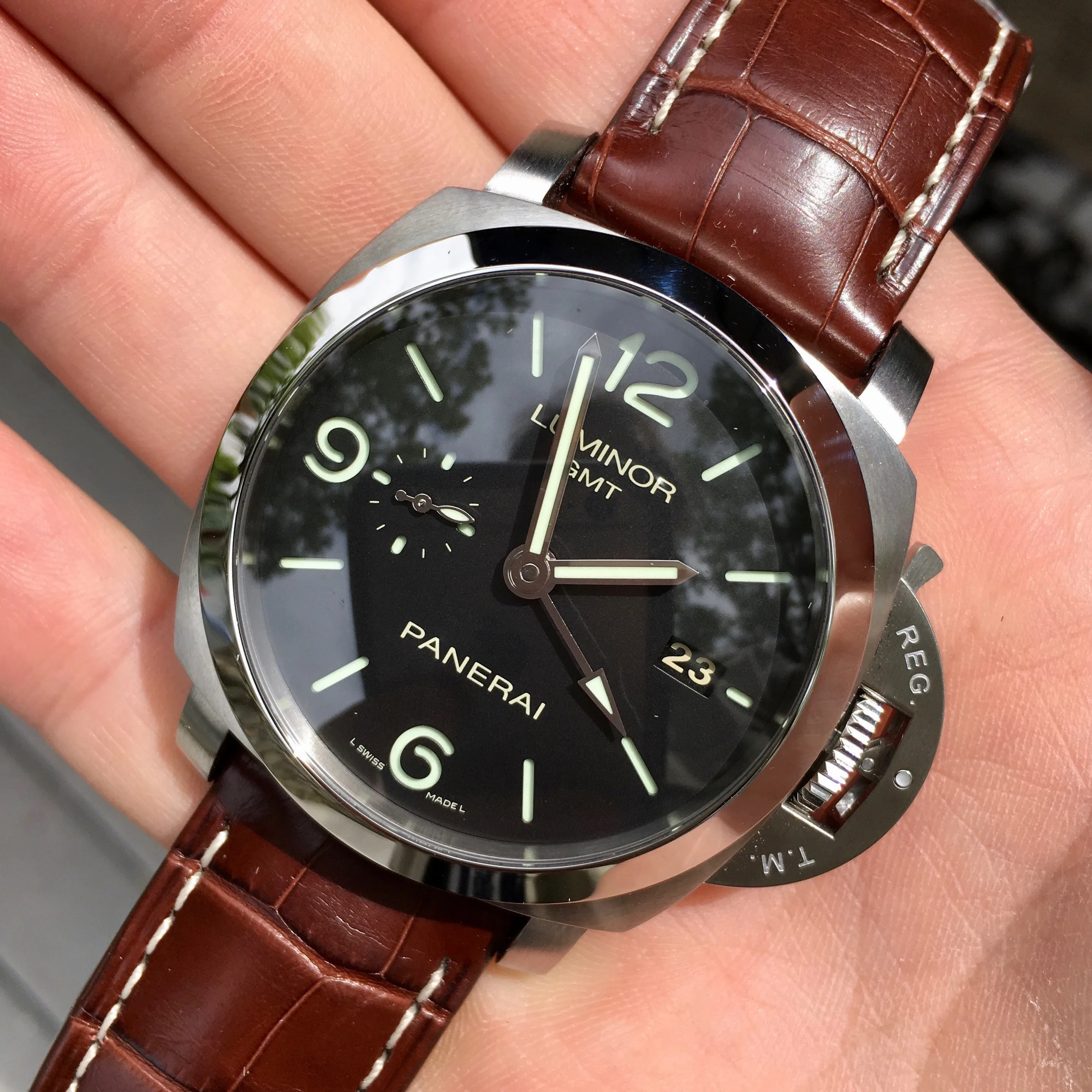 Panerai Luminor 1950 PAM 320 44mm 3 Days GMT Power Reserve Brown Wristwatch Box & Papers