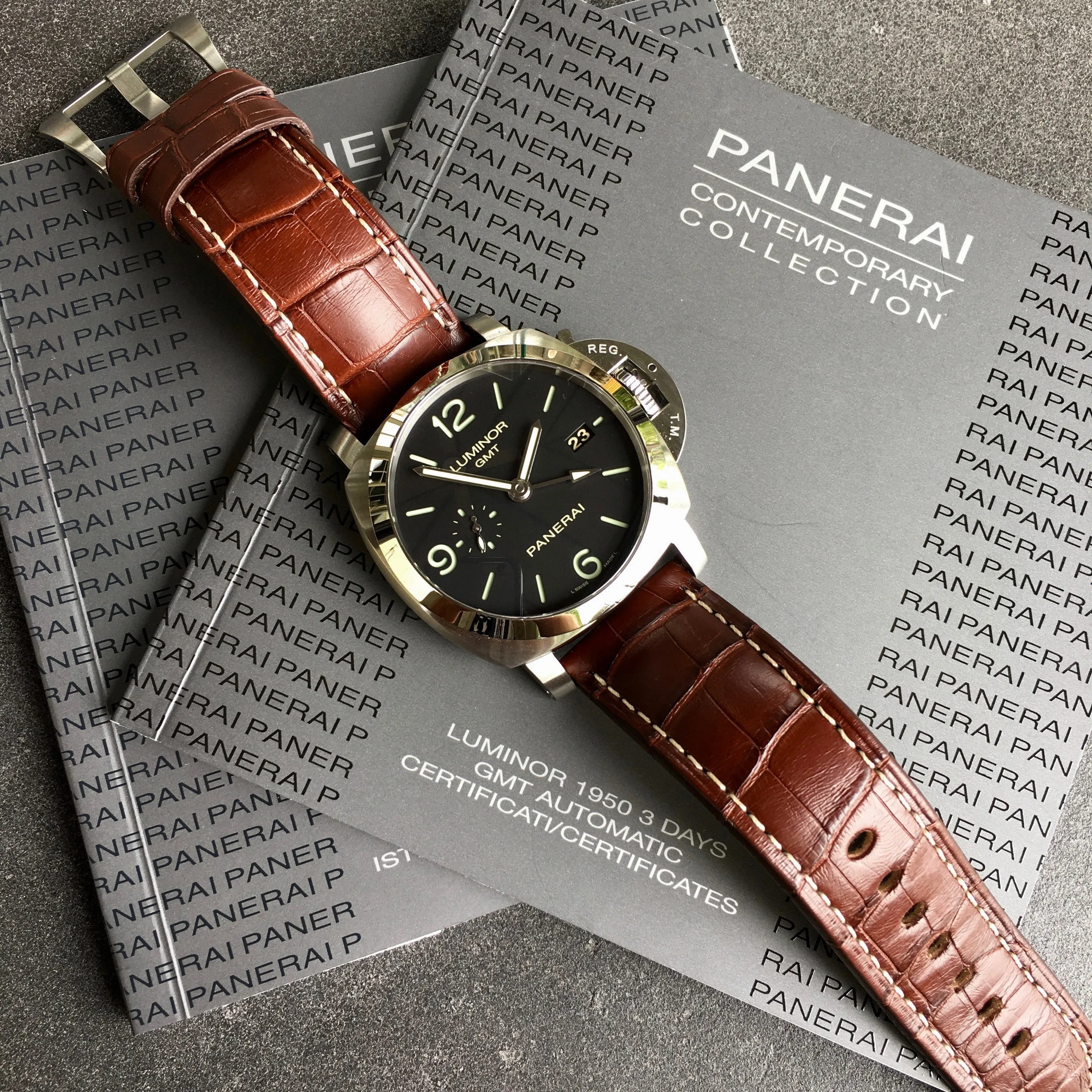 Panerai Luminor 1950 PAM 320 44mm 3 Days GMT Power Reserve Brown Wristwatch Box & Papers