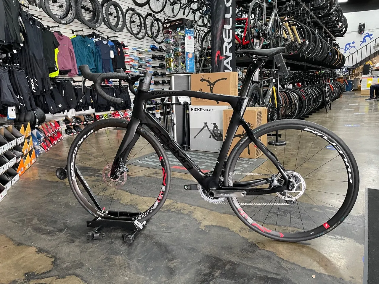 Pinarello Dogma F12 Disc SRAM Force eTap AXS - Fulcrum Racing 5 - BOB 2021 DEMO