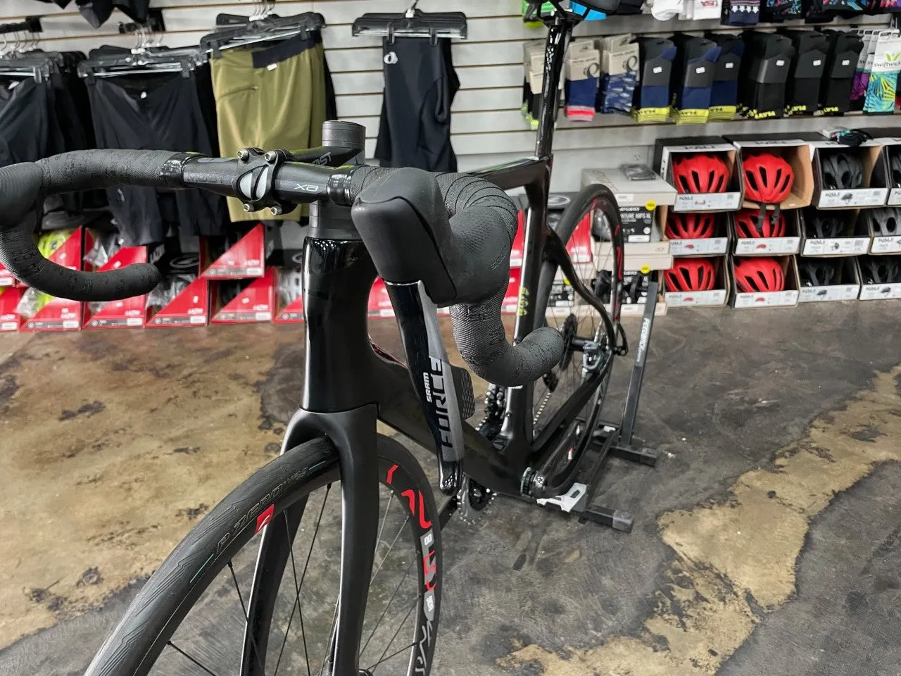 Pinarello Dogma F12 Disc SRAM Force eTap AXS - Fulcrum Racing 5 - BOB 2021 DEMO