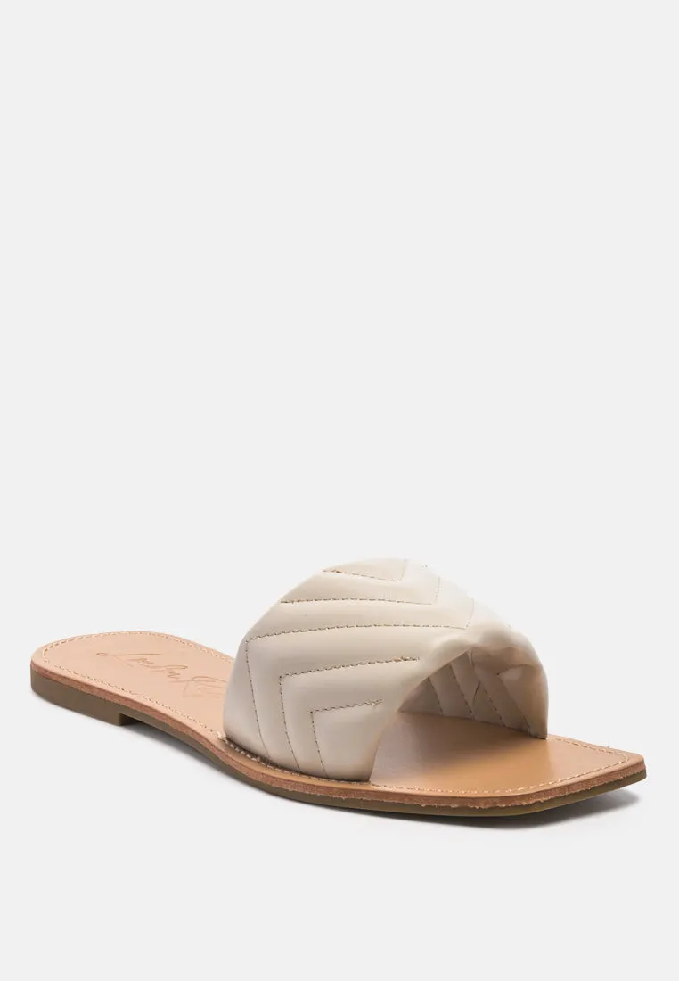 Quilted Flat Slides