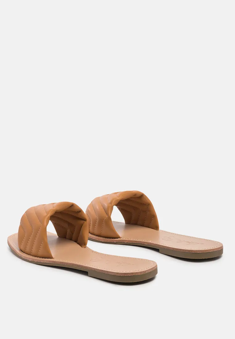 Quilted Flat Slides