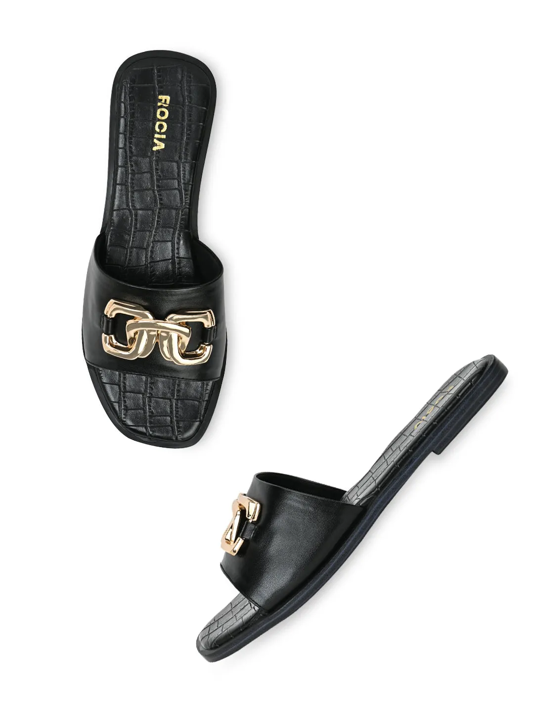 Rocia By Regal Black Women Buckled Sliders