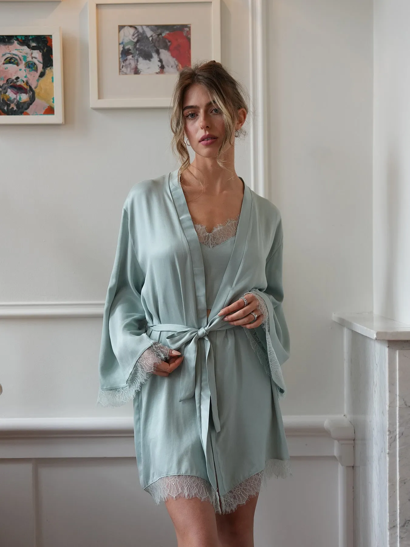 SET - DREAMY KIMONO AND LACE SLIP DRESS • Pearly Blue
