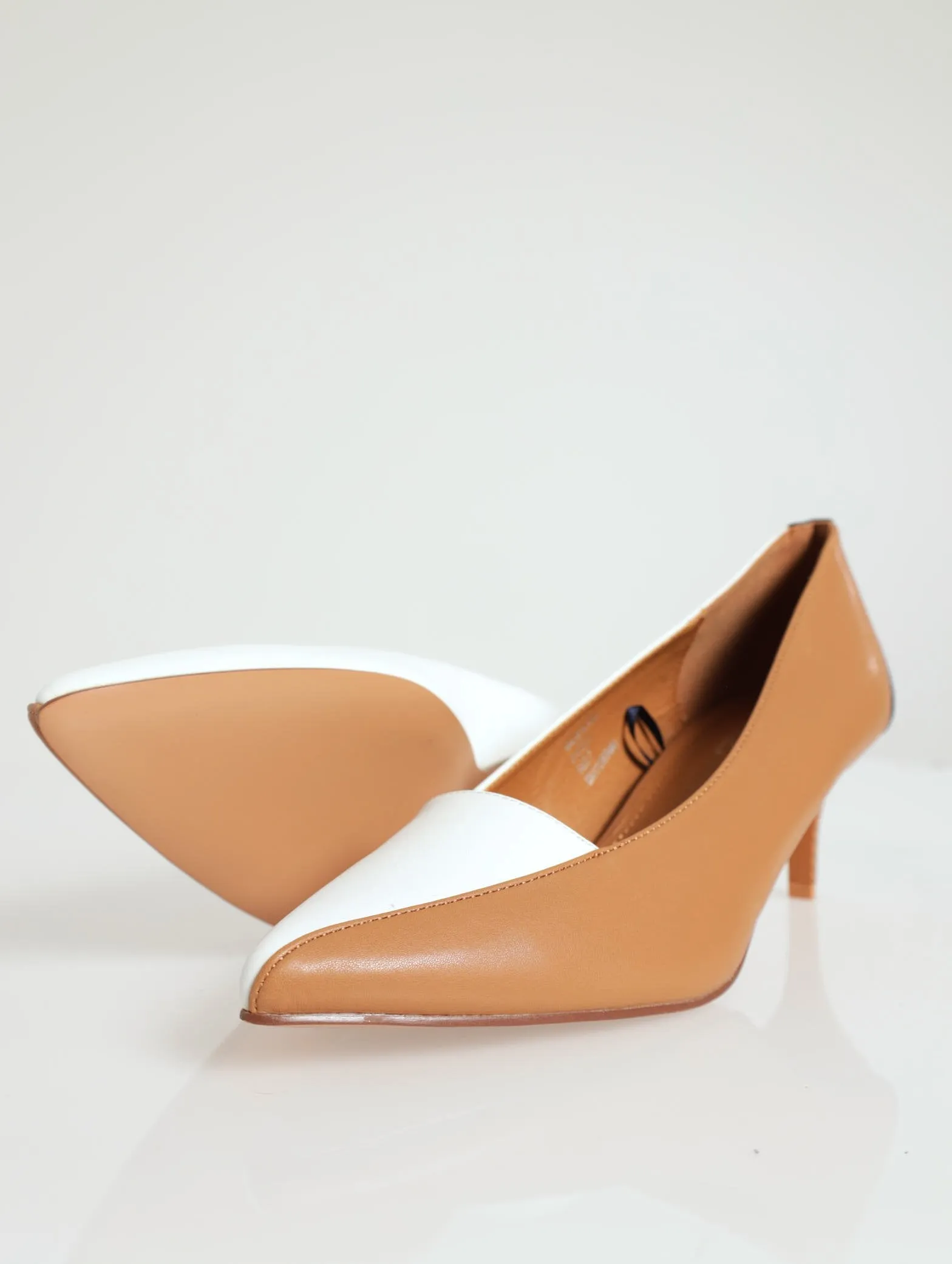 Soft Reese Heel - Tan