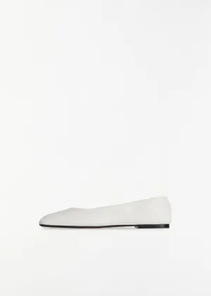 Square Ballet — White