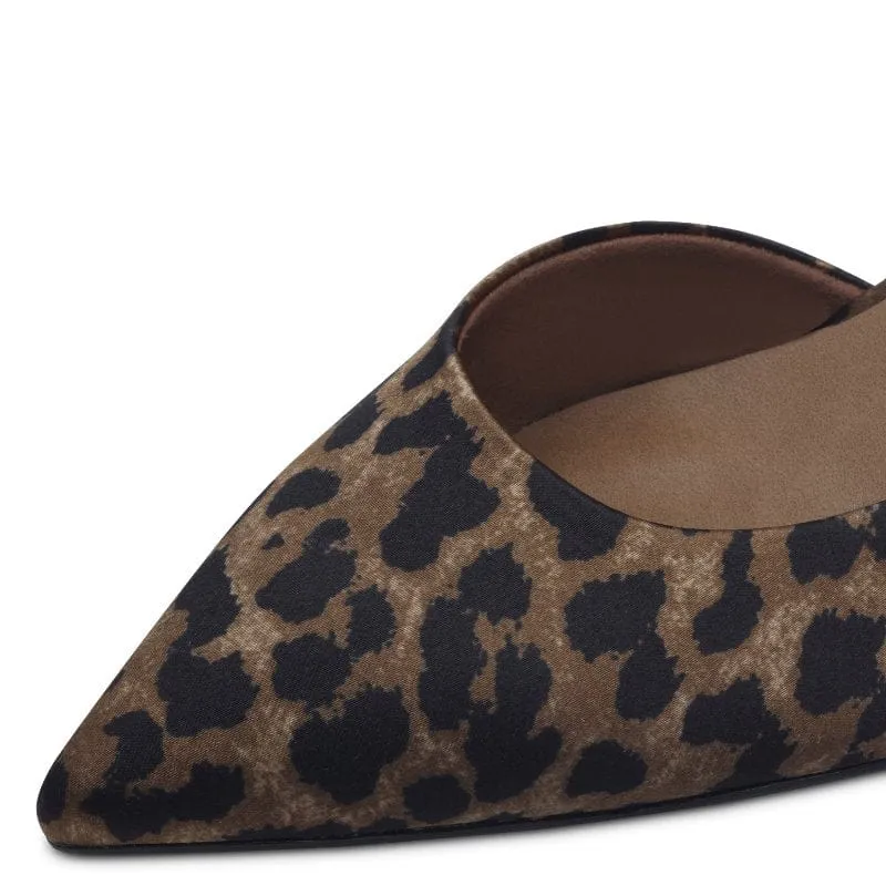 Tamaris Womens Leopard Court Shoe  1-22457-44