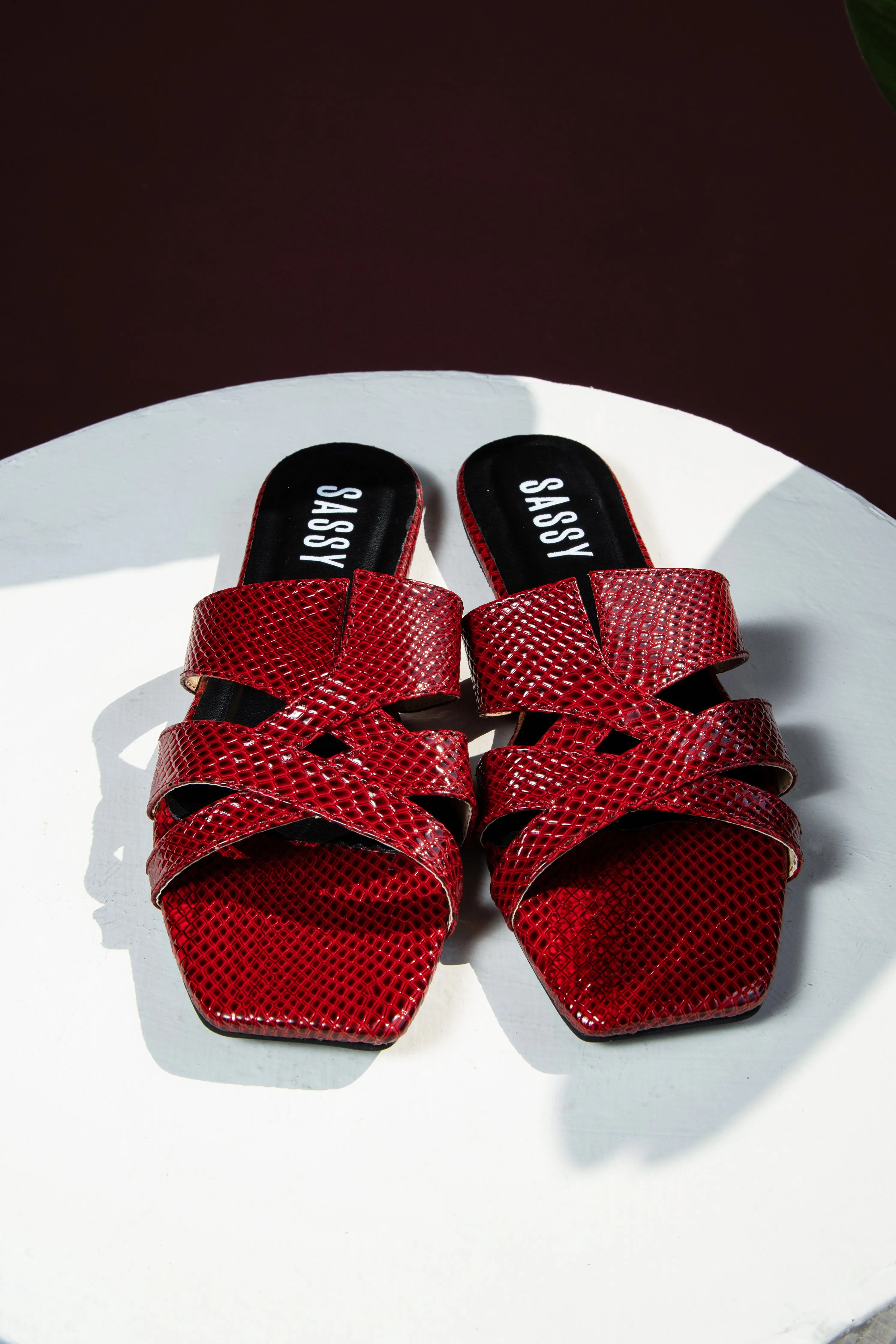 Turin Flats Red
