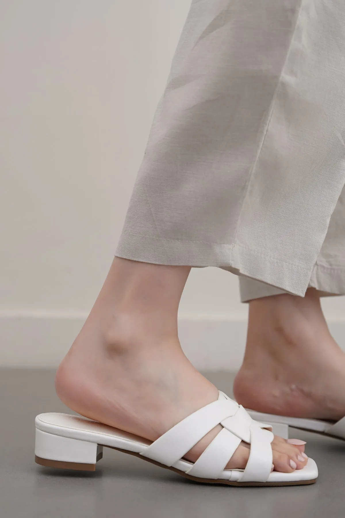 VENICE BLOCK HEELS