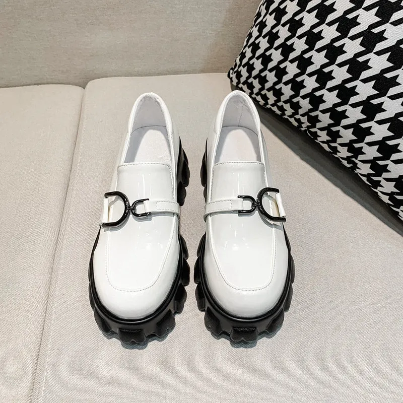 woloong Spring New Slip ons Shallow Shoes Women Metal Chain Buckle Platform Chunky Heels Casual Shoes Loafers 33-46 sapato feminino