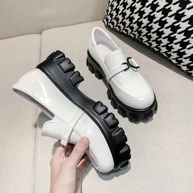 woloong Spring New Slip ons Shallow Shoes Women Metal Chain Buckle Platform Chunky Heels Casual Shoes Loafers 33-46 sapato feminino