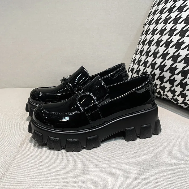 woloong Spring New Slip ons Shallow Shoes Women Metal Chain Buckle Platform Chunky Heels Casual Shoes Loafers 33-46 sapato feminino