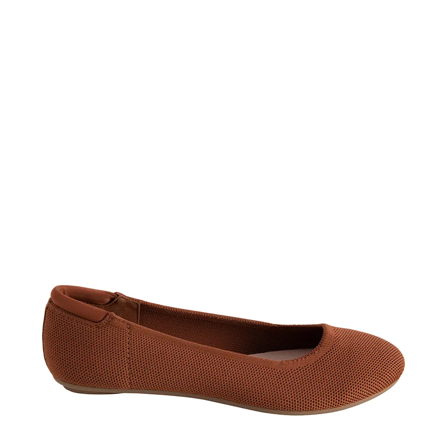 Women's Chelsea Flat