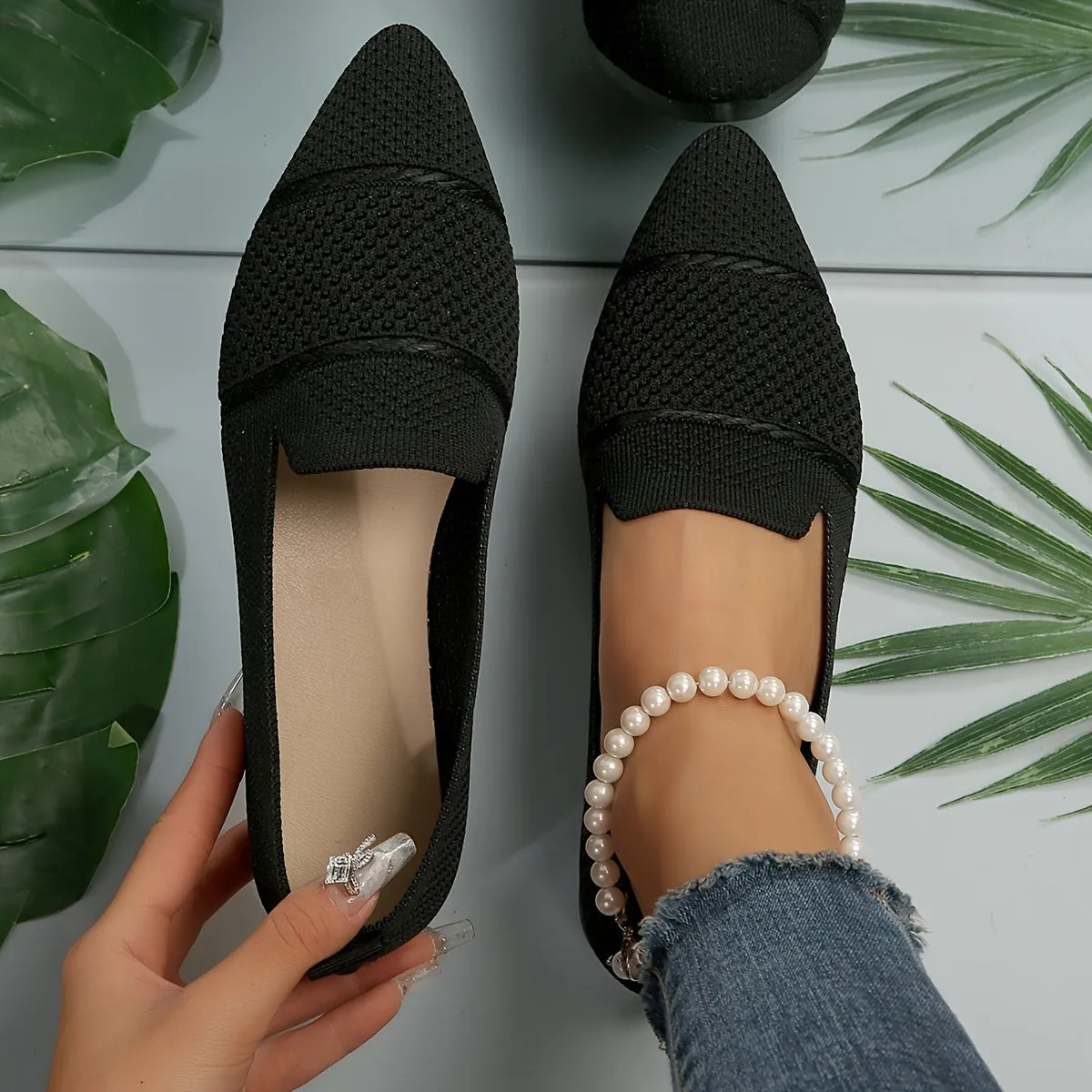 Women's Minimalist Slip-On Knitted Flats, Point Toe, Soft Sole Ballets, Lightweight Comfort