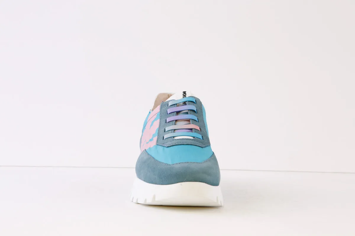 WONDERS - A-2422 LACED WEDGE FASHION TRAINER - BLUE/PINK MULTI