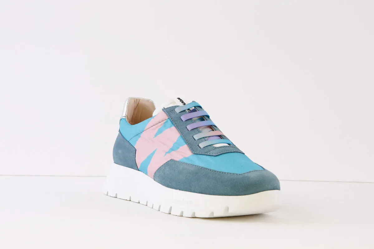 WONDERS - A-2422 LACED WEDGE FASHION TRAINER - BLUE/PINK MULTI