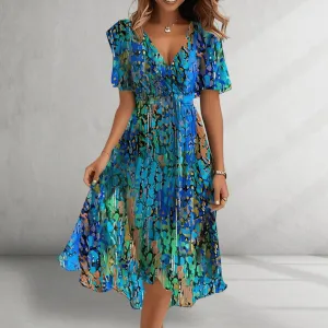 Wrap Dress – Abstract Print – Flowy Summer Fit